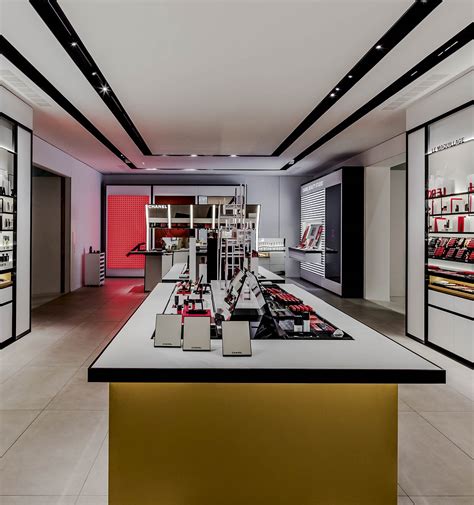 chanel france boutique en ligne|Chanel showroom near me.